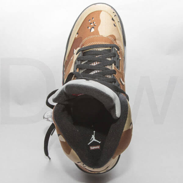 エアフォース シュプリーム 偽物 エアジョーダン スーパーコピー ナイキ シュプリーム Air Jordan 5 エアジョーダン 限定 コラボCamo