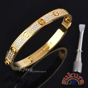 カルティエ LOVEブレスレット コピーカルティエ ラブブレス 偽物 バングル br005