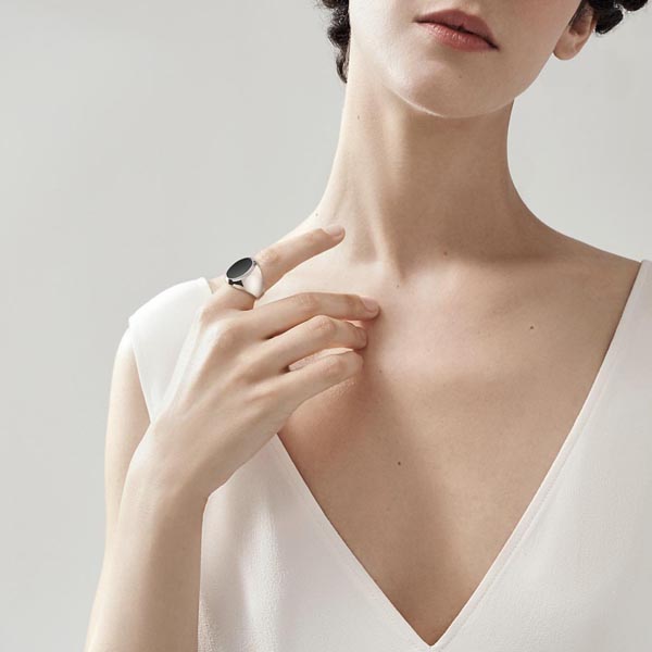 ティファニー 指輪 コピー NEW Tifanny -Signet Ring Gold シグネットリング