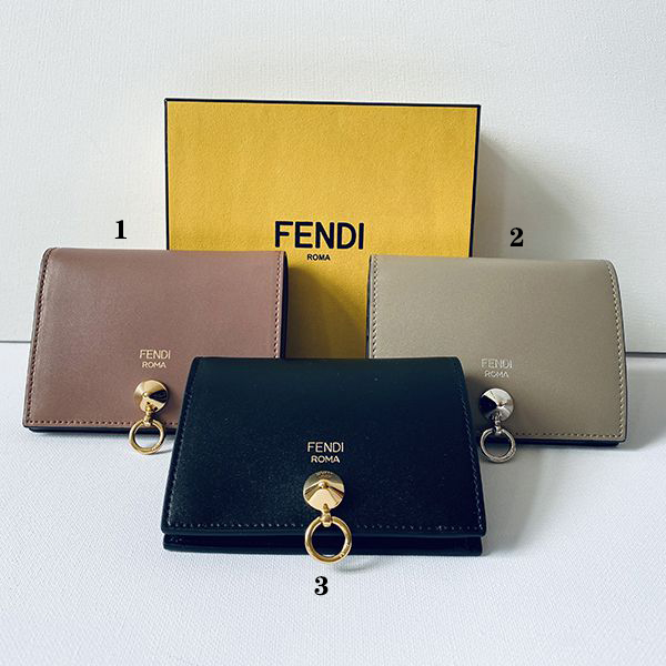 フェンディ 財布 偽物☆金具がおしゃれ　By the way コンパクトウォレット