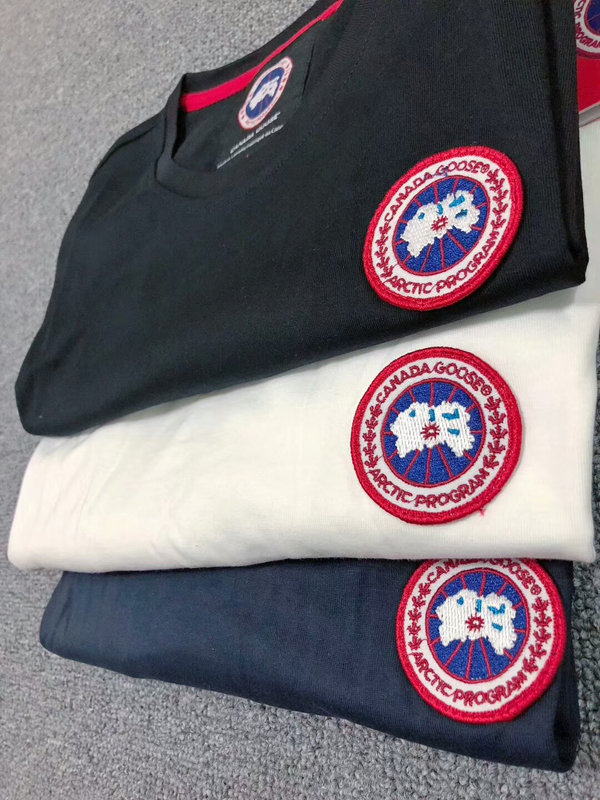 カナダグース Tシャツスーパーコピー CANADA GOOSE 春夏ポロシャツ【黑】