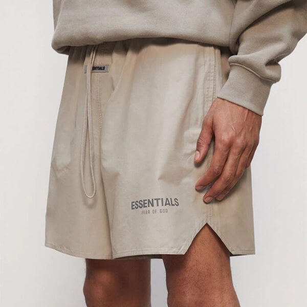 essentials ハーフパンツ 偽物 ショートパンツ Fear Of God ハーフパンツ