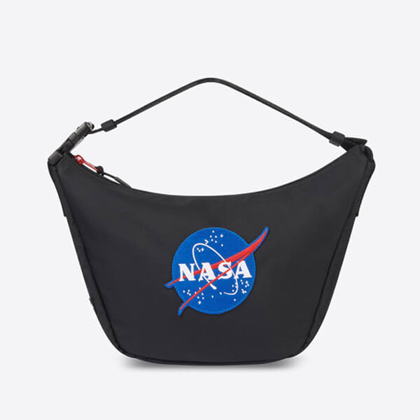  バレンシアガ バッグ 偽物 NASA ロゴ SPACE スリングバッグ