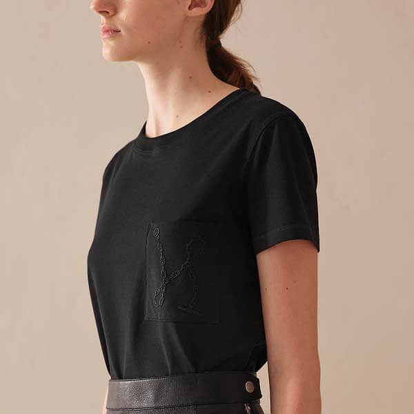 【エルメス Tシャツ 偽物】刺繍入ポケット付ストレートTシャツ 21SS フレッシュH0E4606D