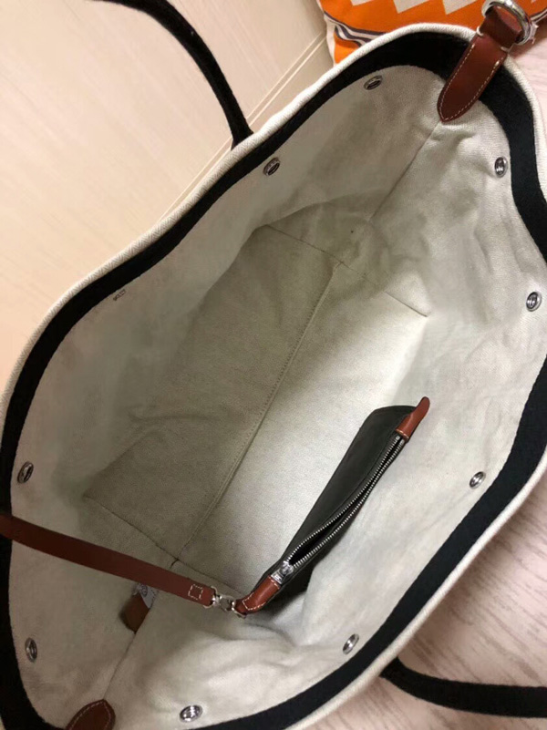レア★エルメス トートバッグ スーパーコピー カヴァリエバッグ トート チョーク H060752CAAA