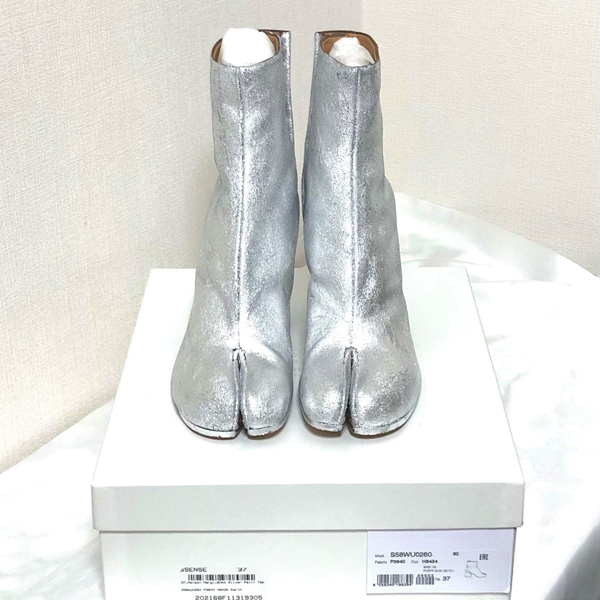 メゾンマルジェラ 足袋ブーツ 偽物 TABI シルバー スエード 人気