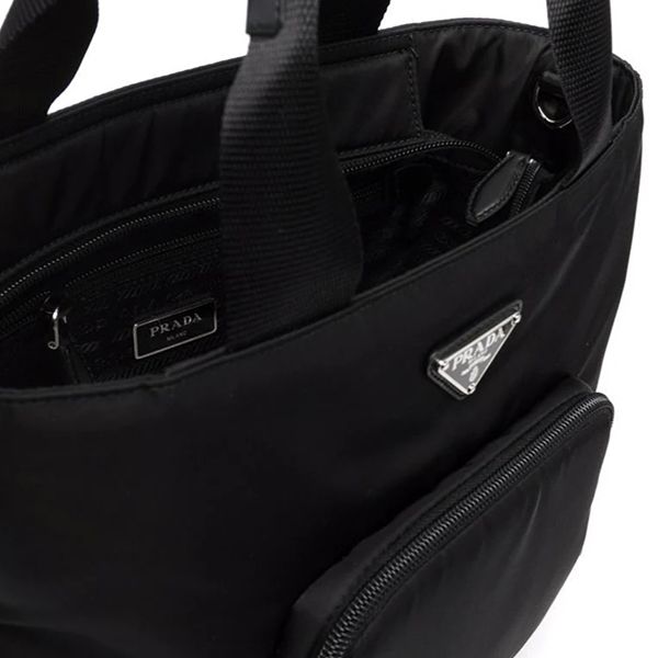 プラダ トートバッグ 偽物 ナイロン PR2603 PADDED NYLON TOTE 