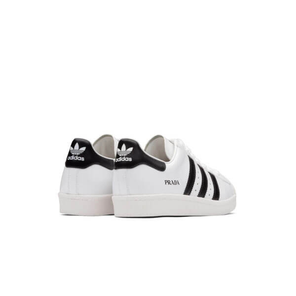 アディダス イージーブースト 偽物 アディダス×PRADA コラボ SUPERSTAR 限定レザースニーカー 全3色