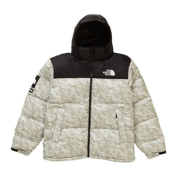 ペーパーヌプシ 偽物 シュプリーム ノースフェイス 偽物 The North Face Paper Print Nuptse Jacket 紙ヌプシ 欲しい超限定