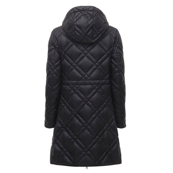 モンクレール 新作 偽物 ダウン 特別価格！21SS☆モンクレール☆MERES 0931C107005396Q999