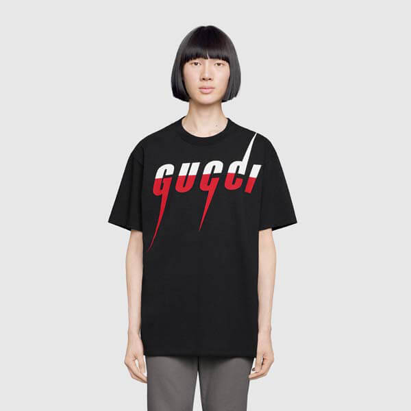 累積売上総額第１位 グッチ パロディ tシャツ★20春夏 T-SHIRT W/ BLADE