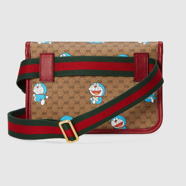 グッチ ドラえもん コピー★DORAEMON x グッチ ベルトバッグ 大人気647817 2TJBG 8587 大人気！注目度抜群！