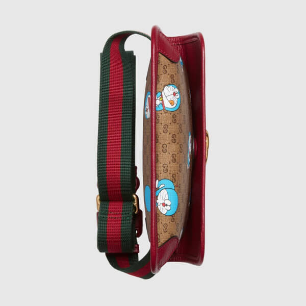 グッチ ドラえもん コピー★DORAEMON x グッチ ベルトバッグ 大人気647817 2TJBG 8587 大人気！注目度抜群！