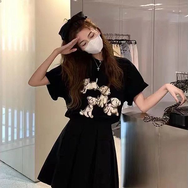お洒落にセリーヌ Tシャツ 激安 クルーネック エイミードリアン 2X944671Q