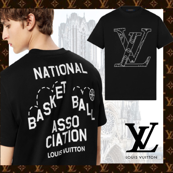 ルイヴィトン Tシャツ コピー バスケットボールコラボNBA ロゴTシャツ 半袖 黒 1A8X0V