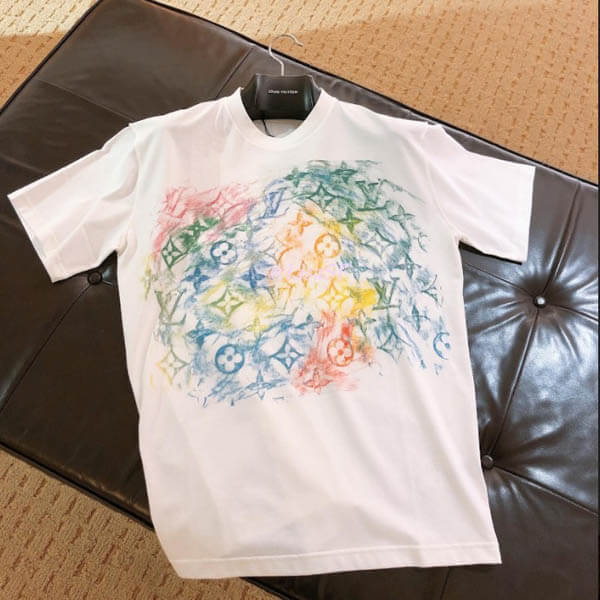 ルイ ヴィトン Tシャツ 偽物 パステル モノグラム ウォーターカラー 新作 フロントプリンテッド 1A8GUQ
