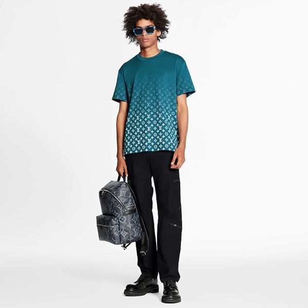 ルイ ヴィトン tシャツ 偽物 新作ルイヴィトン 22AW LV☆モノグラムグラディエントTシャツ 1A8HKQ​