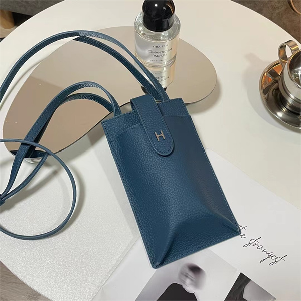 エルメス 偽物 ショルダーバッグ 携帯カバー スマホ 2WAY 調節可能ショルダーストライプ HERMES