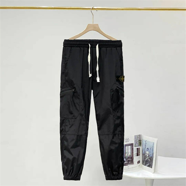 ストーンアイランド  STONE ISLAND スーパーコピー  ジャージパンツ ベージュ オリーブ ブラック ロゴ ジッパーポケット スポーツカジュアル