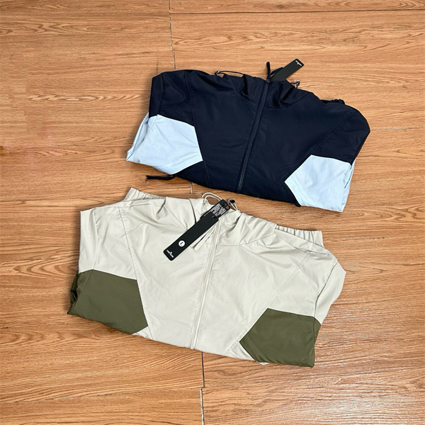 ストーンアイランド STONE ISLAND スーパーコピー  ジャケット ネイビー ライトグレー 切替デザイン フード付き 防風 高機能