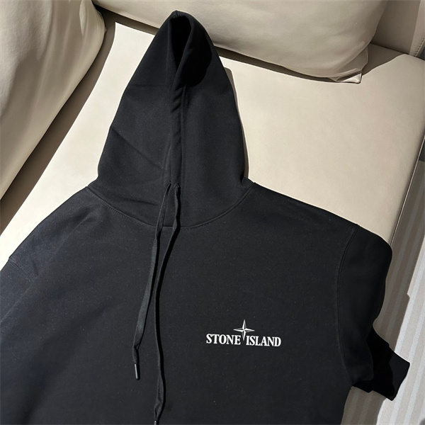 STONE ISLAND ストーンアイランド コピー 着心地最高 肌触り良好 フーディー 2026新作定番