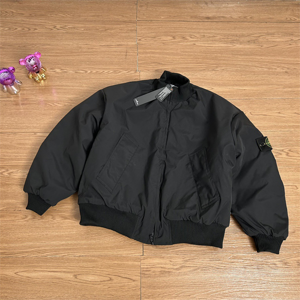 防風対策 軽量設計 ミニマル ブルゾン 人気アイテム STONE ISLAND ストーンアイランド コピー