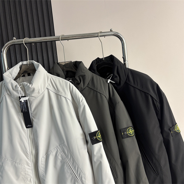 STONE ISLAND ストーンアイランド コピー 温か素材 実用性重視 デイリー ジャケット 2026新作対応