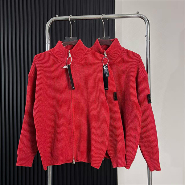 STONE ISLAND ストーンアイランド コピー 2026新作 存在感カラー しっかり編地 ハーフジップ ニット