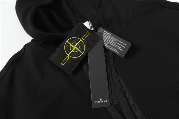 快適着用 実用性重視 STONE ISLAND ストーンアイランド コピー ジップ フーディー 定番モデル