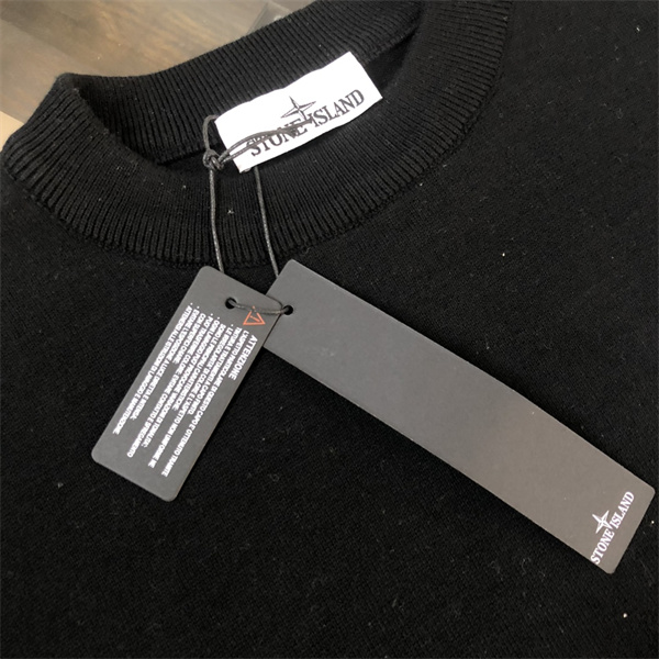 落ち着き配色 本格仕様 STONE ISLAND ストーンアイランド コピー クルーネック ニット ロングセラー