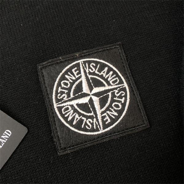 落ち着き配色 本格仕様 STONE ISLAND ストーンアイランド コピー クルーネック ニット ロングセラー