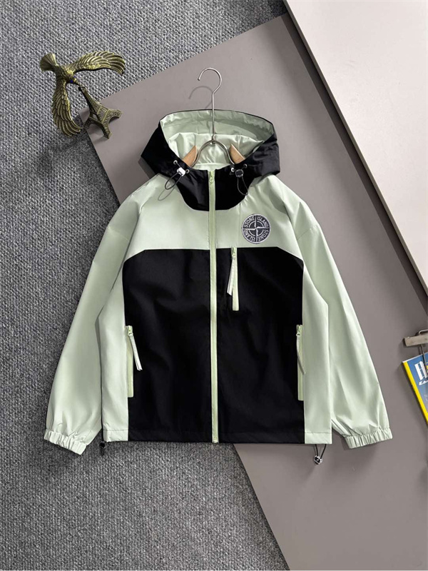 STONE ISLAND ストーンアイランド コピー トレンド感覚 落ち着き配色 着回し力重視 中綿ジャケット 