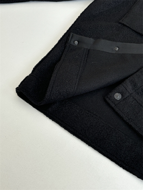 高機能 中綿 軽量 フーデッド ジャケット 限定注目モデル STONE ISLAND ストーンアイランド コピー