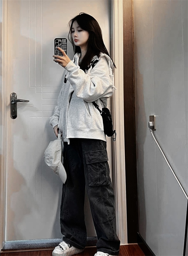 無骨デザイン STONE ISLAND ストーンアイランド コピー カーゴパンツ 2026新作 人気急上昇