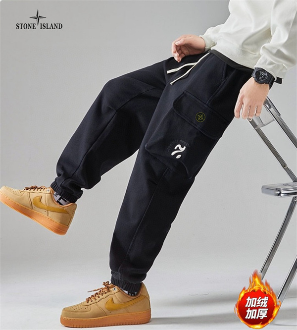 防寒仕様 カーゴパンツ 2026新作 売れ筋 STONE ISLAND ストーンアイランド コピー