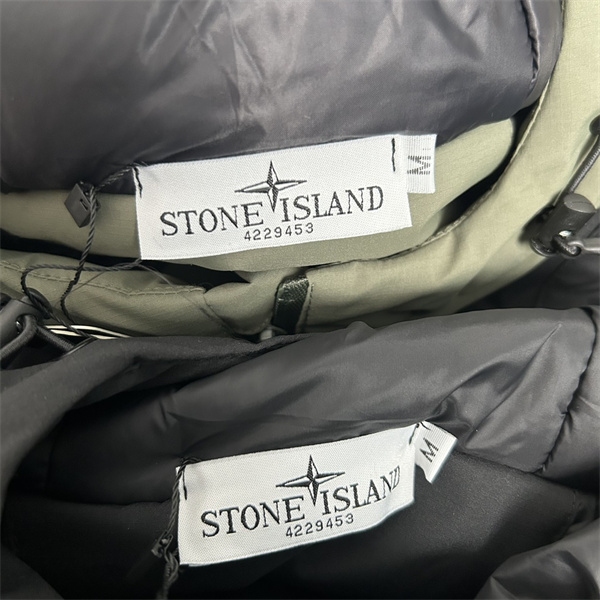 ストーンアイランド コピー STONE ISLAND 耐寒 フルカバー設計 防風構造 アウター