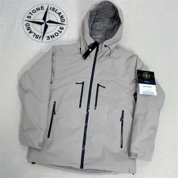 高機能 フーデッド設計 防風構造 ストーンアイランド コピー STONE ISLAND アウター