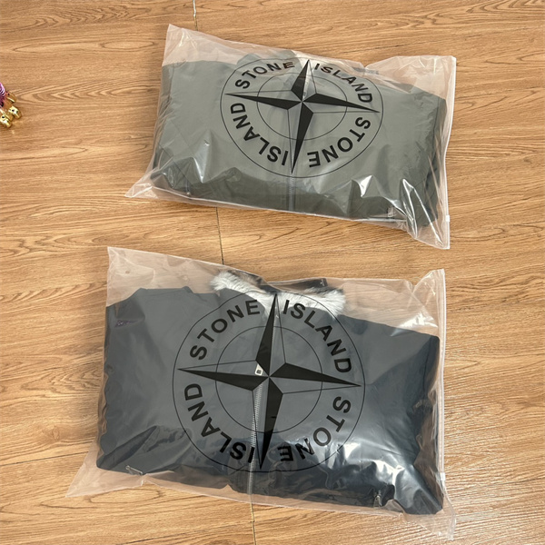 上質感 中綿ブルゾン 防寒対応 冬向けアウター ストーンアイランド コピー STONE ISLAND