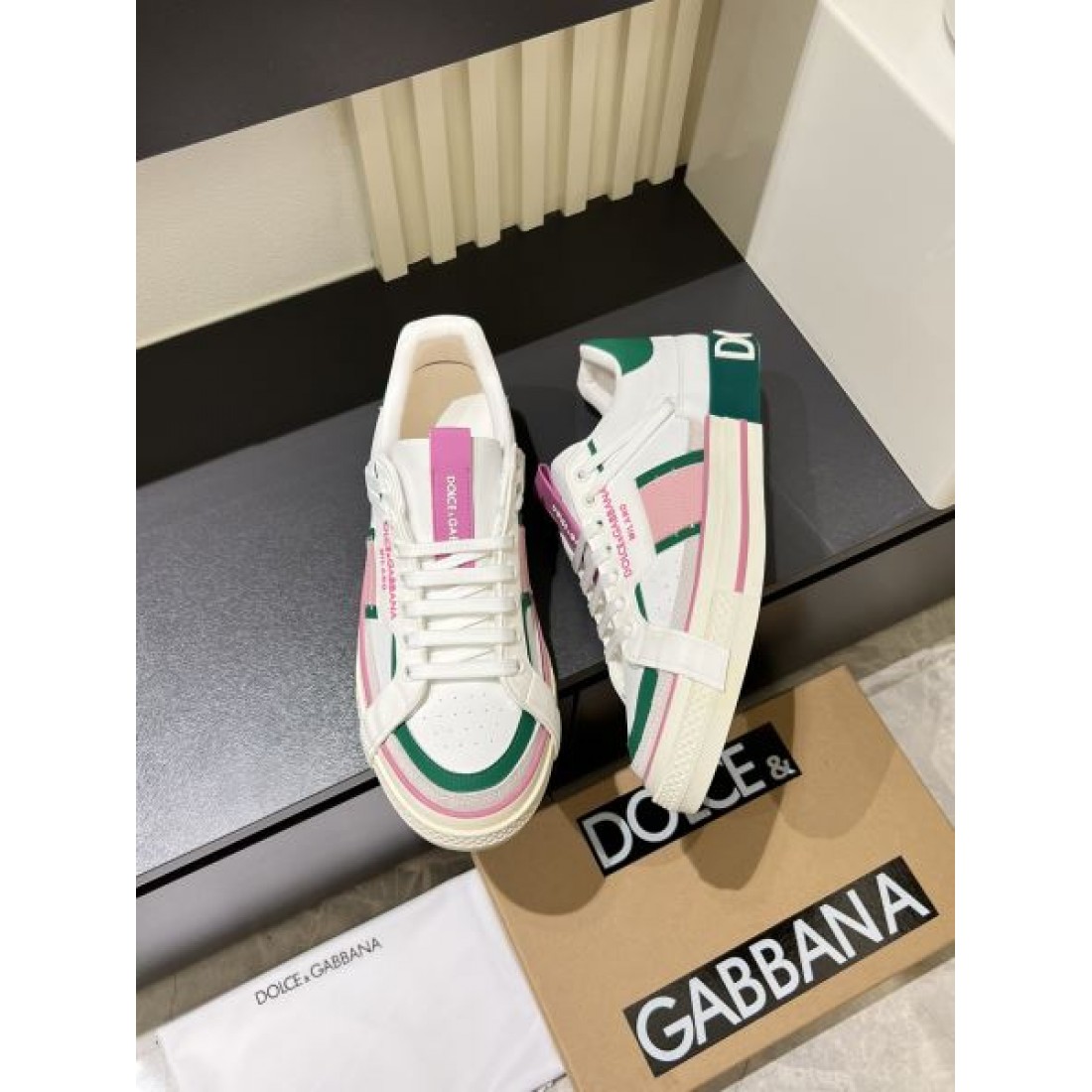 練されたシンプルなデザインDOLCE＆GABBANA コピー カジュアルシューズ 上質な履き心地
