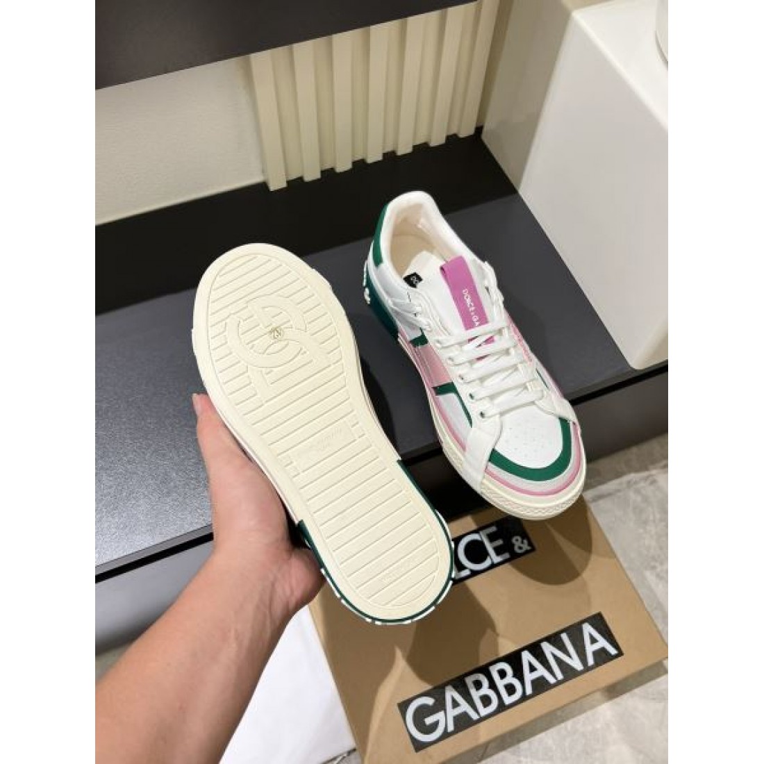 練されたシンプルなデザインDOLCE＆GABBANA コピー カジュアルシューズ 上質な履き心地