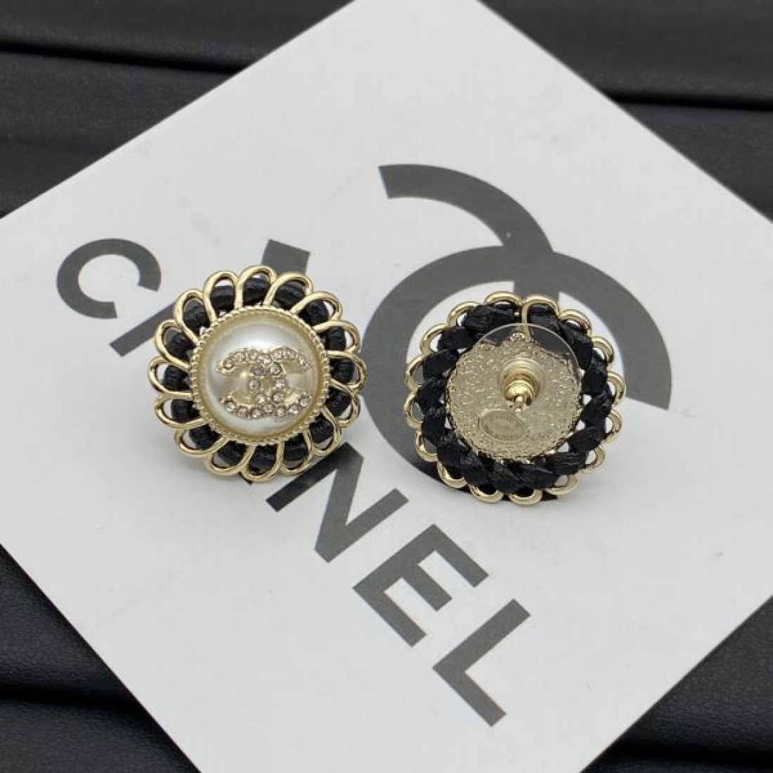 CHANEL コピー イヤリング ロゴ これさえ押さえればOK シャネル