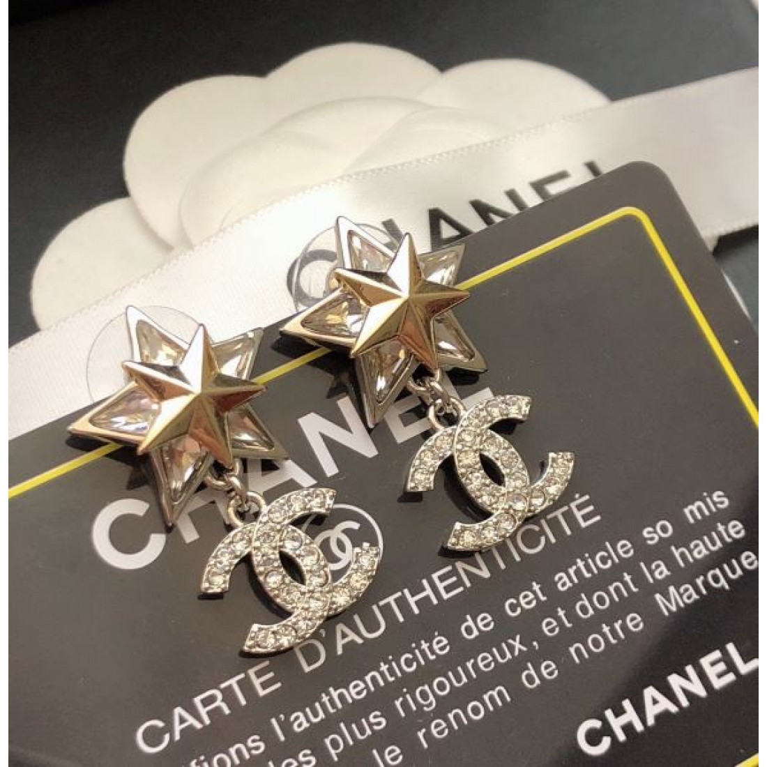 CHANEL コピー イヤリング ロゴ 断然オススメな人気新作 シャネル
