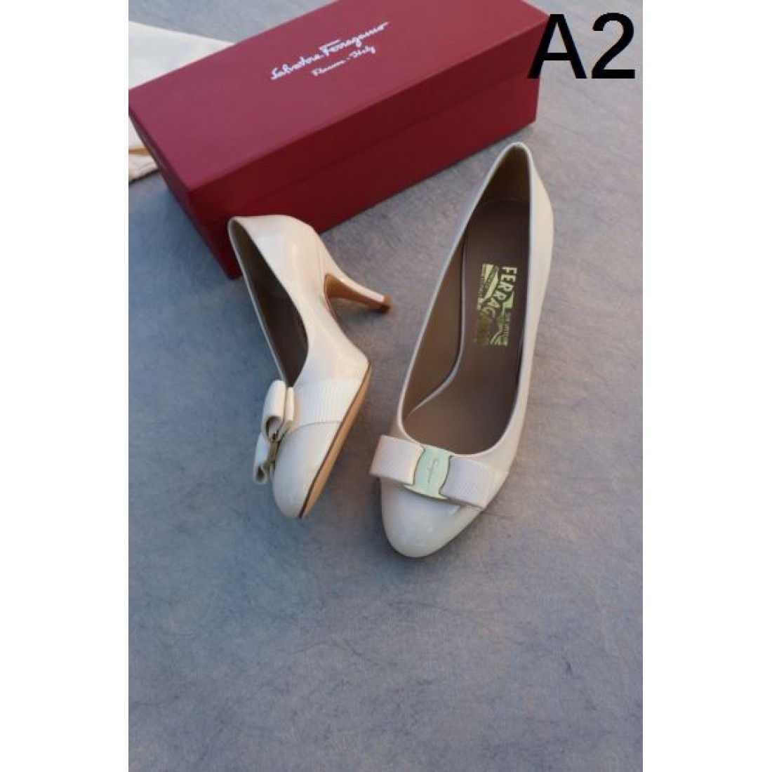 クラシックで上質な魅力漂うFERRAGAMO サルヴァトーレ コピー ハイヒール