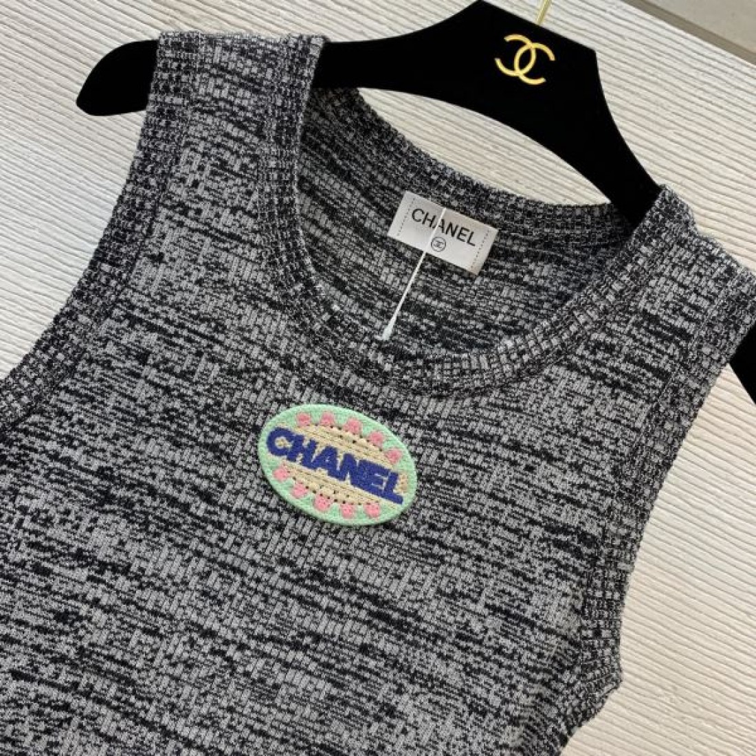 シャネル スーパーコピー ワンピース ロゴ 話題沸騰中の夏季新作 CHANEL