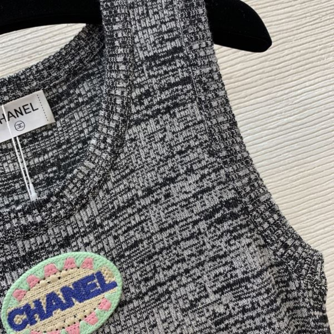 シャネル スーパーコピー ワンピース ロゴ 話題沸騰中の夏季新作 CHANEL