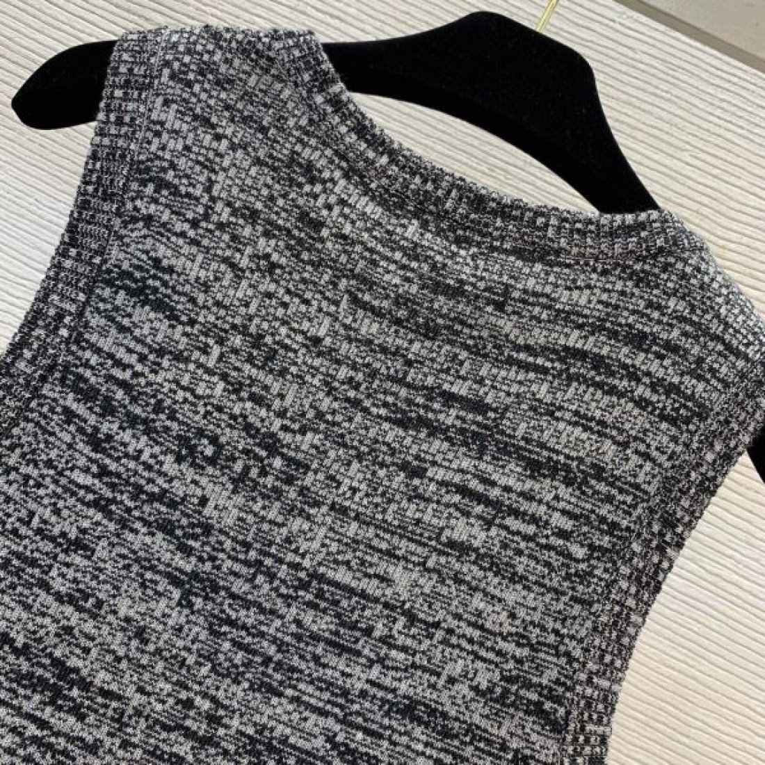 シャネル スーパーコピー ワンピース ロゴ 話題沸騰中の夏季新作 CHANEL
