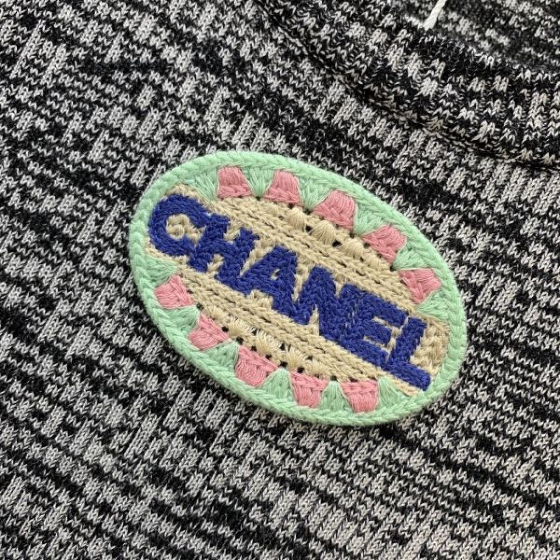 シャネル スーパーコピー ワンピース ロゴ 話題沸騰中の夏季新作 CHANEL