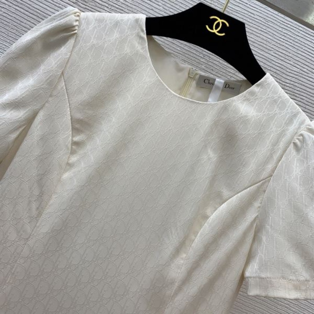 DIOR スーパーコピー ワンピース ロゴ デイリー使いに最適 ディオール