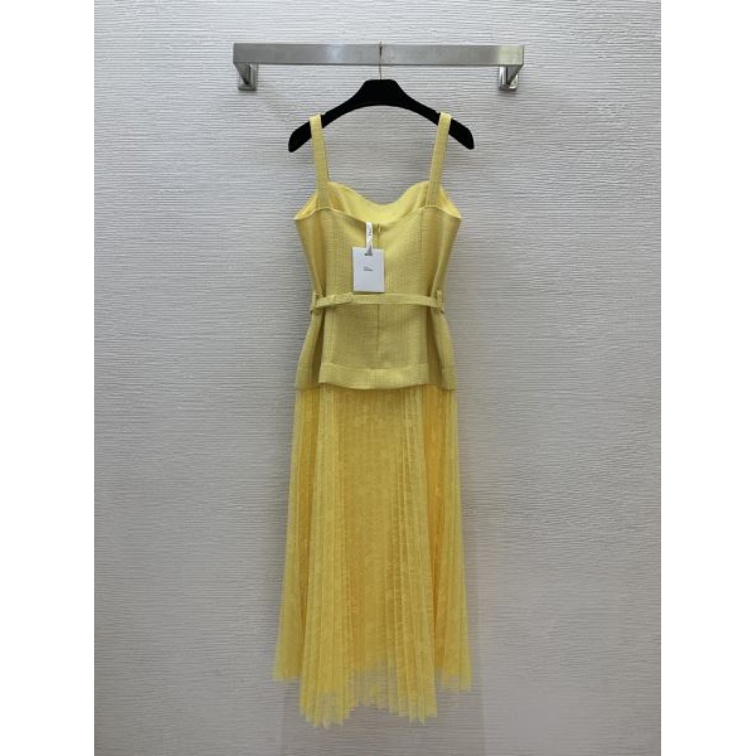ディオール スーパーコピー ワンピース ロゴ 超レアな入手困難品 DIOR