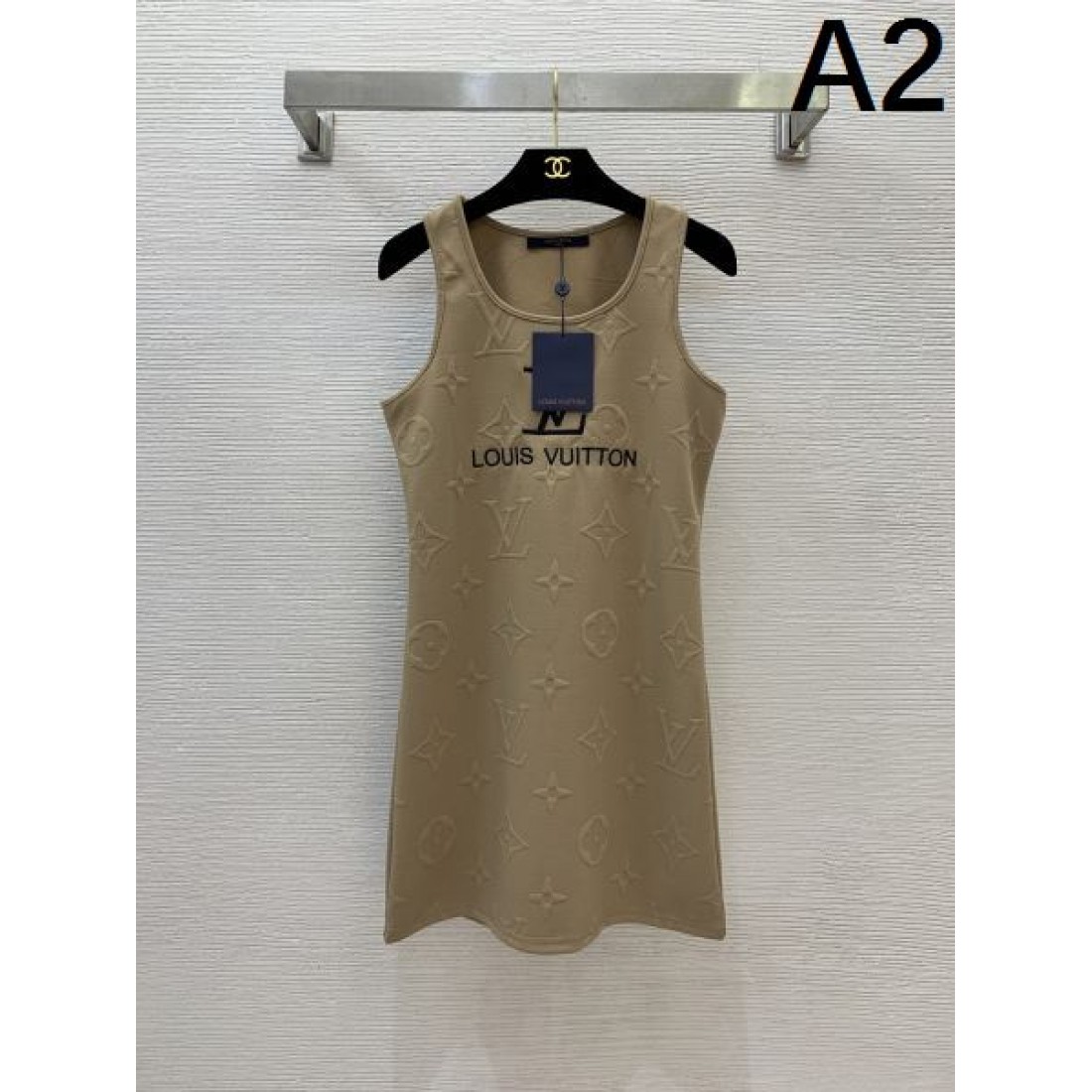 ミュウミュウ スーパーコピー ワンピース ロゴ セラー賞受賞 MIUMIU